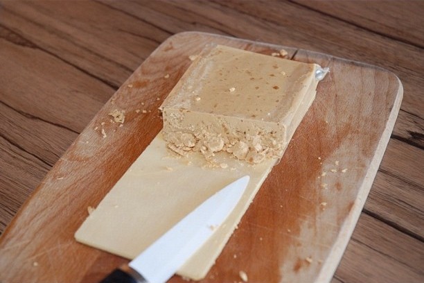 Turrón de Jijona