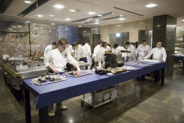 La cocina de el Bulli con Ferran Adria al frente