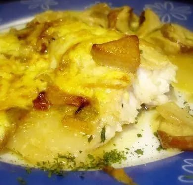 Receta de Lubina con capa de boletus y mayonesa