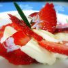 Ensalada de fresas con mozzarella a la flor de romero 1