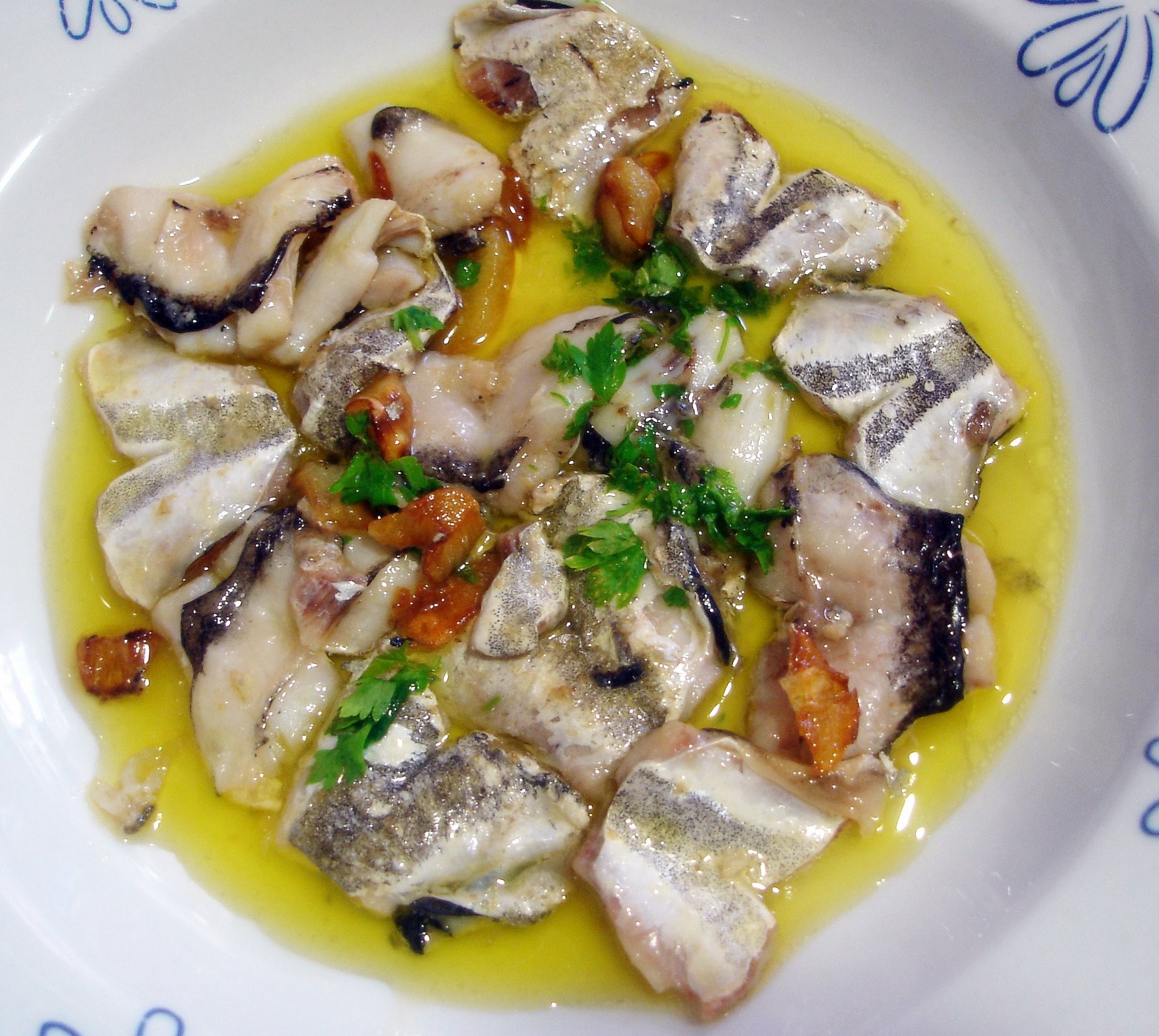 Receta de Cocochas de Merluza al ajillo