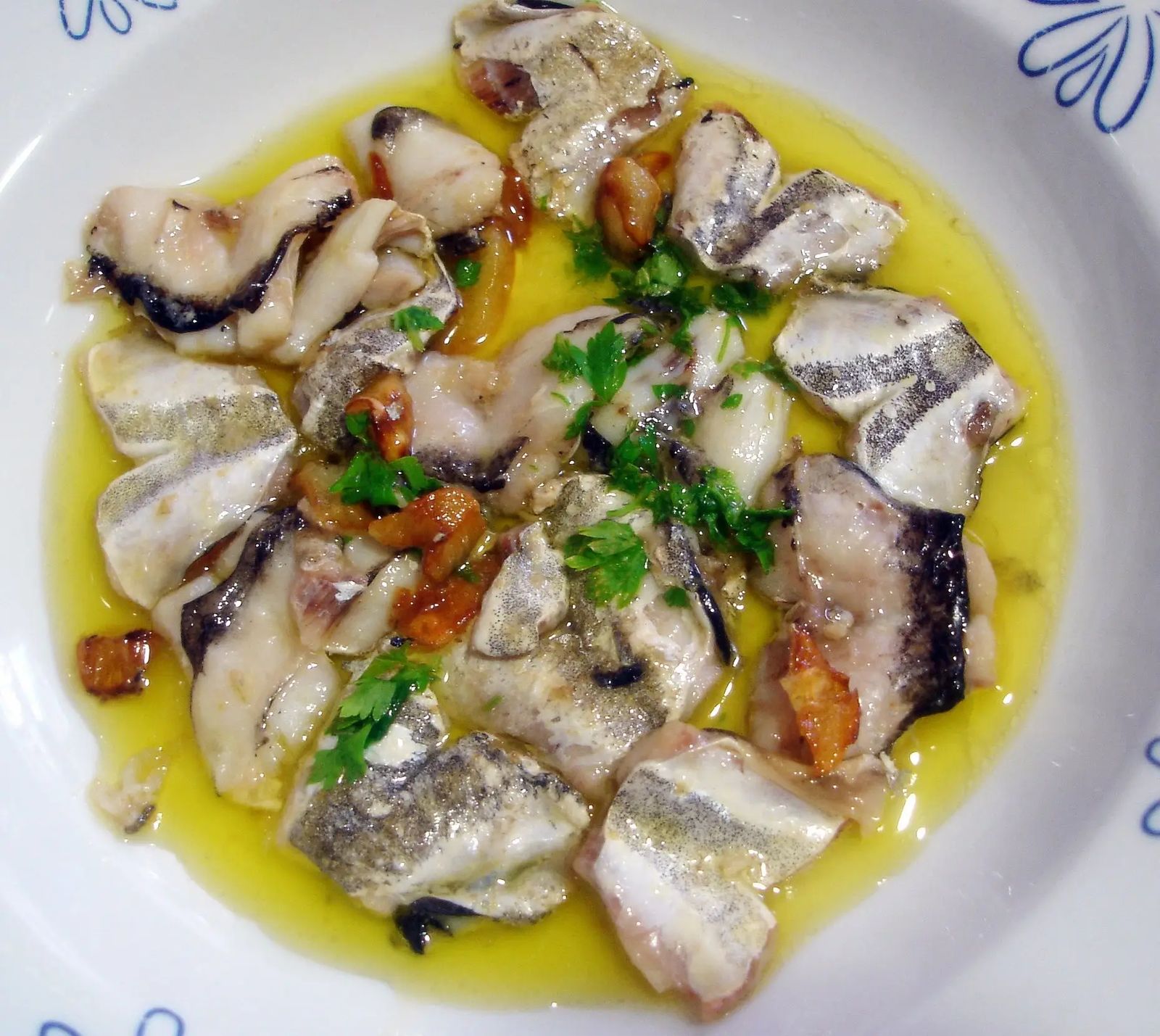 Receta de Cocochas de Merluza al ajillo