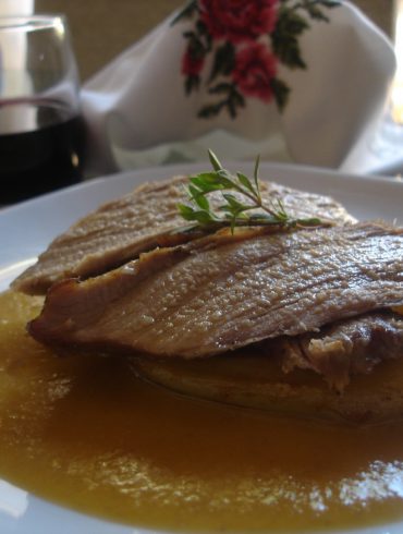 Solomillo al horno con crema de champiñones