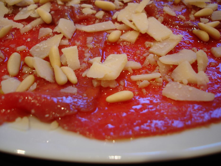 Carpaccio marinado en aceite de oliva