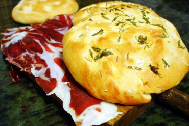 Focaccia con jamón ibérico