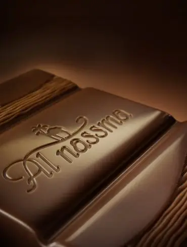 Chocolate de leche de camella, Al Nassma.