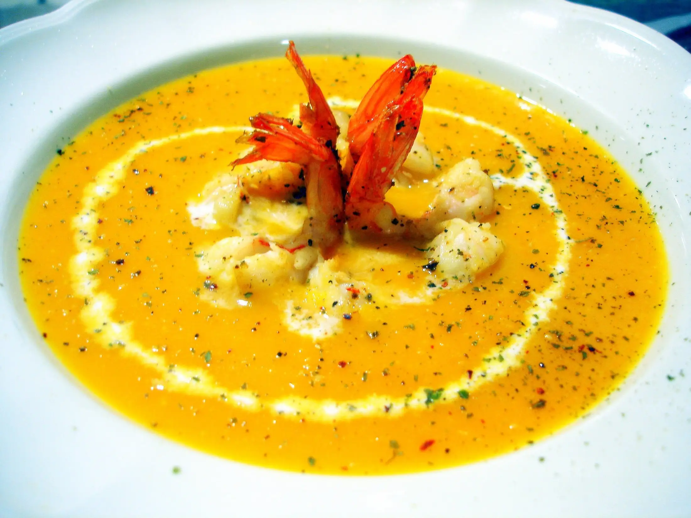 Crema de calabaza y langostinos