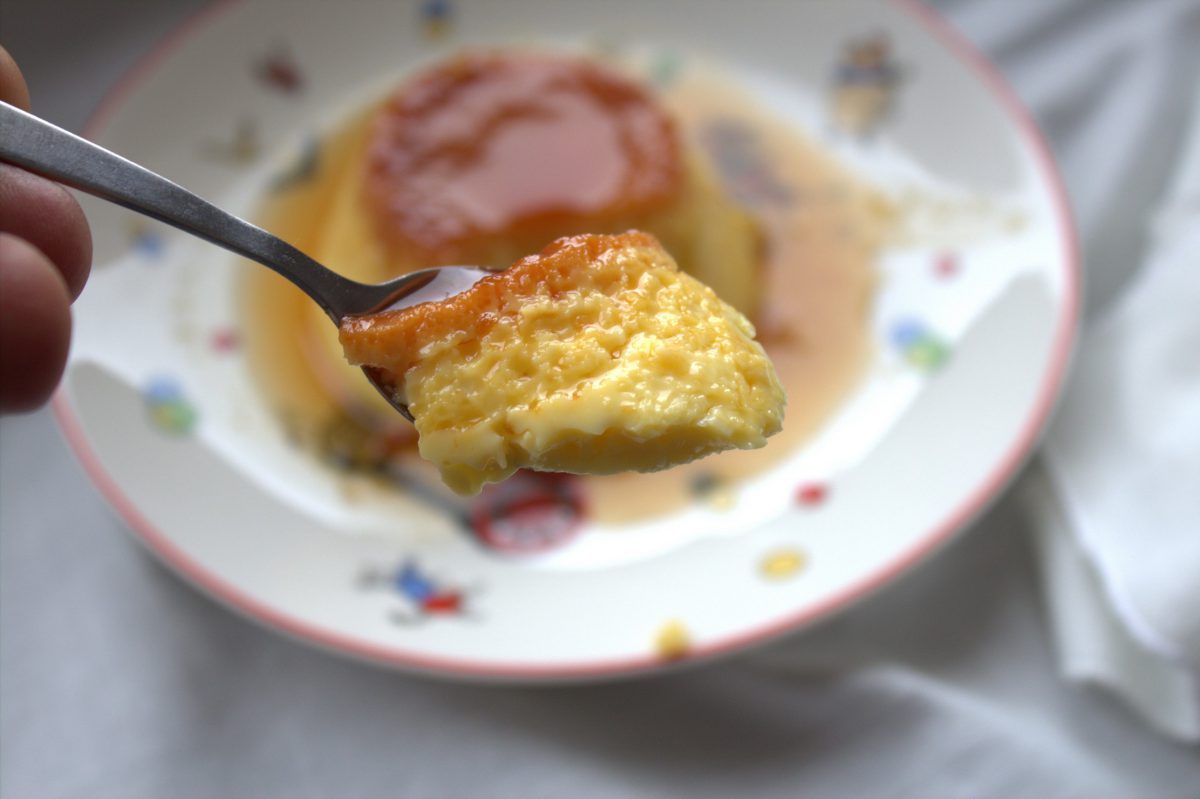 Receta de flan de huevo casero a la manera tradicional