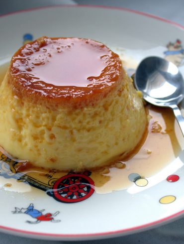 Flan de huevo casero