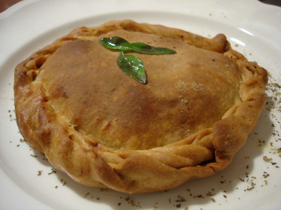 Calzone de Boletus Edulis y crema de queso curado