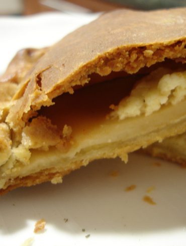 Calzone de Boletus Edulis y crema de queso curado