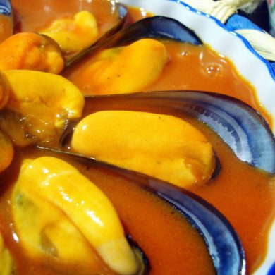 Receta de mejillones en salsa de tomate