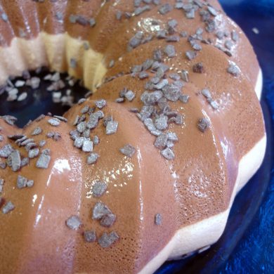 Receta de Tarta de chocolate y turrón de Jijona