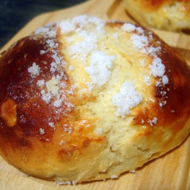 Receta de bollos suizos, medianoches o cristinas