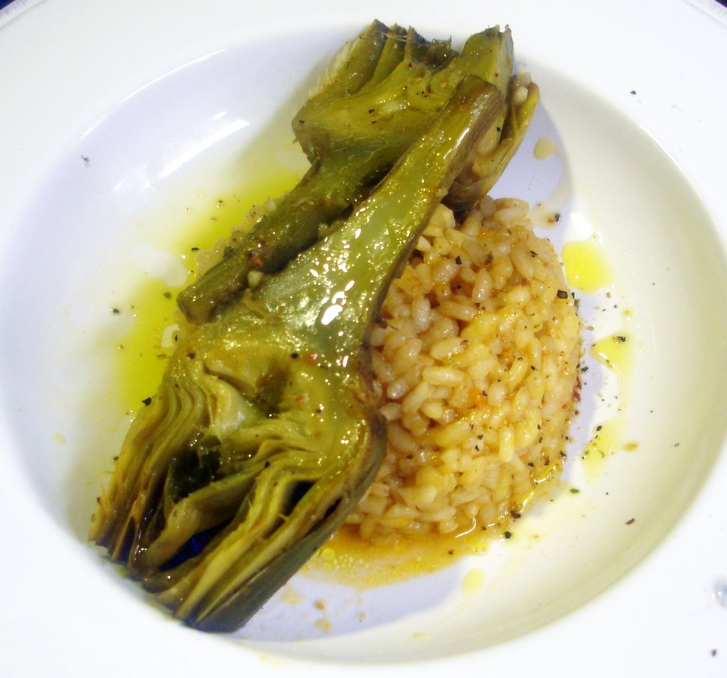 Arroz con alcachofas