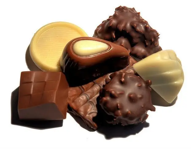 Bombones de chocolate Al chocolate se le considera una “droga del amor” natural