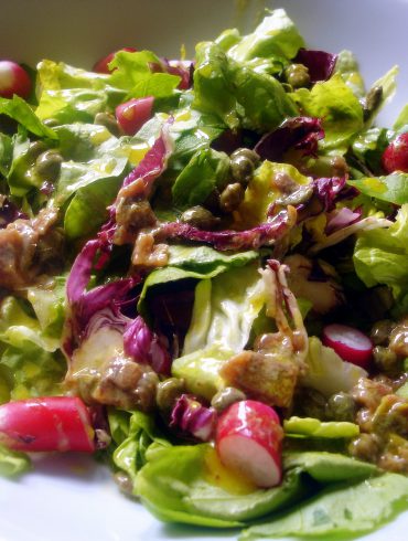 Ensalada de rabanitos con aliño de anchoa