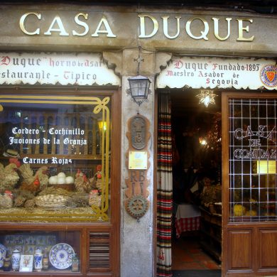 Fachada del Restaurante Casa Duque