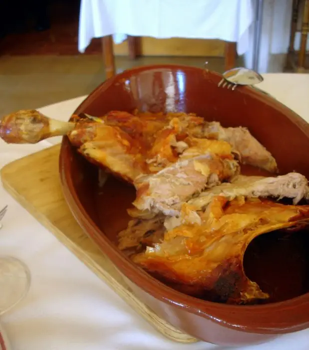 Lechazo Asado Bodegas Hotel Arzuaga-Navarro Lechazo Asado Bodegas Hotel Arzuaga-Navarro