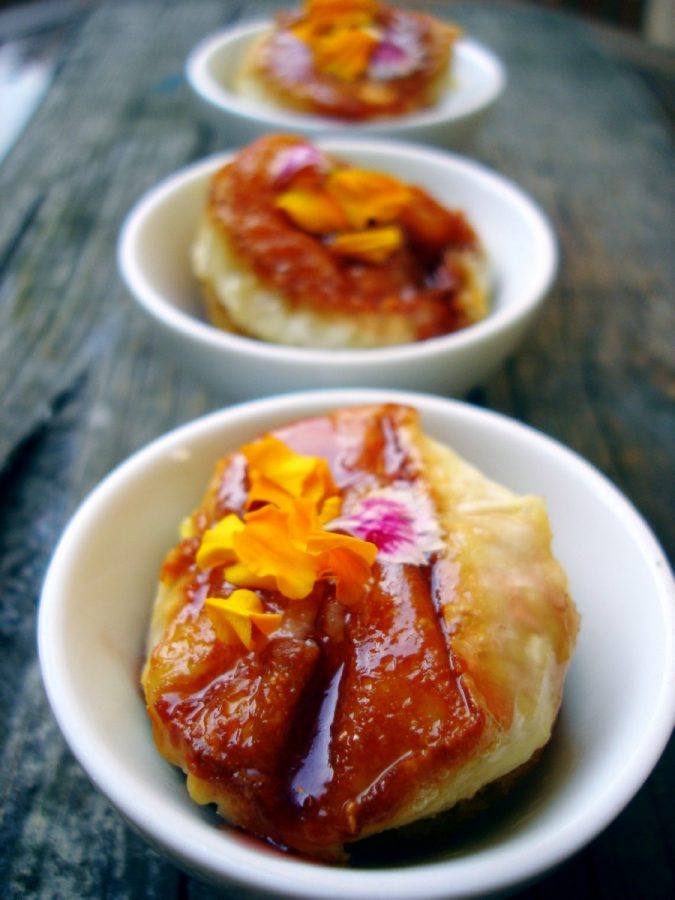 Queso de cabra al jengibre y gelée de vino