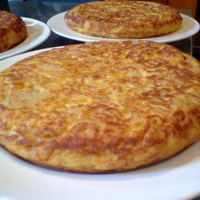 La tortilla de patatas, el plato preferido por los españoles (2)