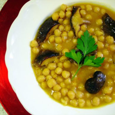 Garbanzos con setas shiitake