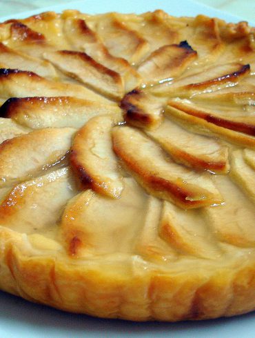 Tarta de Manzana con base de hojaldre