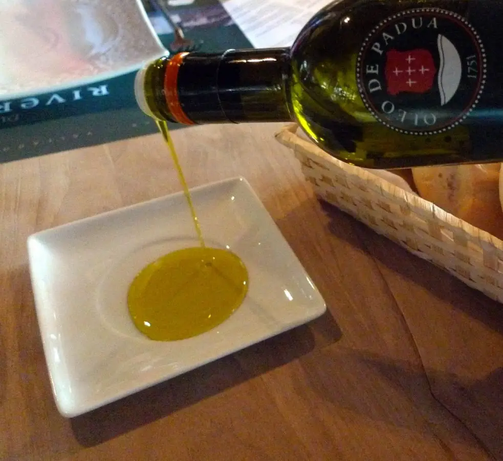 Aceite Durius River Cafe - Sergi Arola Aceite Durius River Cafe - Sergi Arola