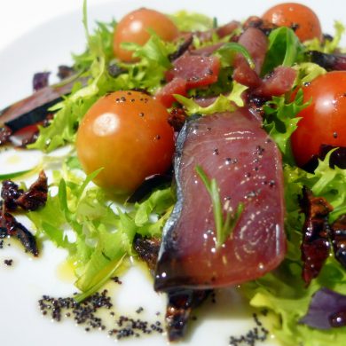 Ensalada de bonito en salazón