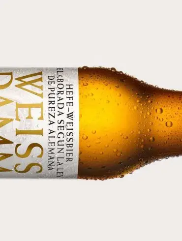Weiss-Damm-la-cerveza-de-trigo-de-Damm-1