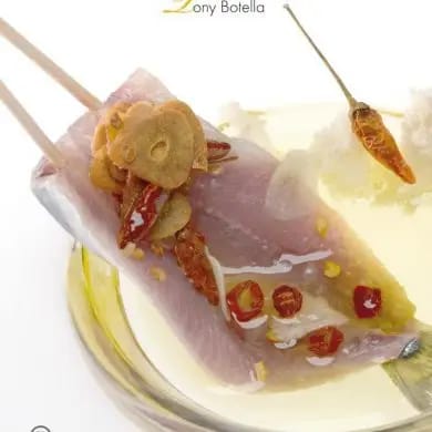 Cocinar al Vacío, un libro de Tony Botella