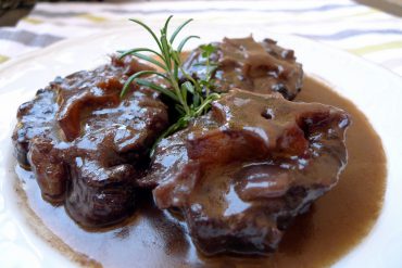 Receta de rabo de toro, un guiso tradicional