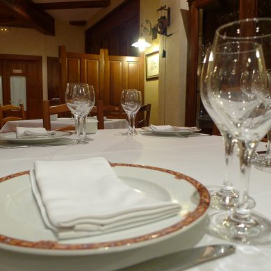 Interior del Restaurante Cabrera Chañe