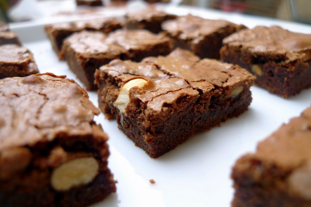 Receta de brownie de chocolate y avellanas