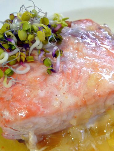 Receta de salmón al horno en su jugo