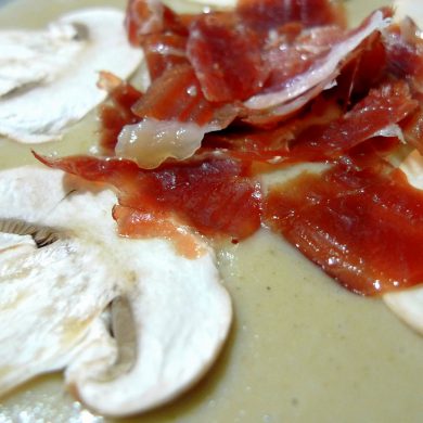 Receta de Crema de champiñon y jamón