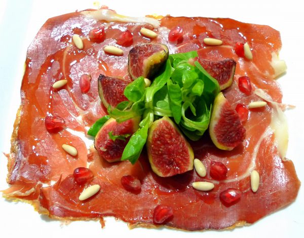 Carpaccio de jamón ibérico Navidul con ensalada de canónigos