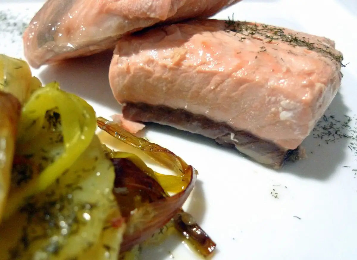 salmón confitado Salmon confitado
