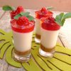 Leche merengada con gelatina de fresas