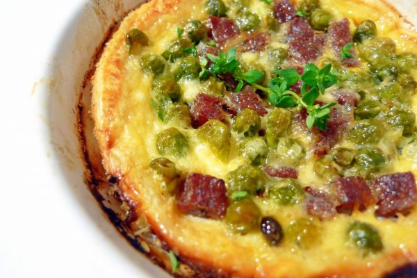 Quiche de guisantes y salami al Tartufo