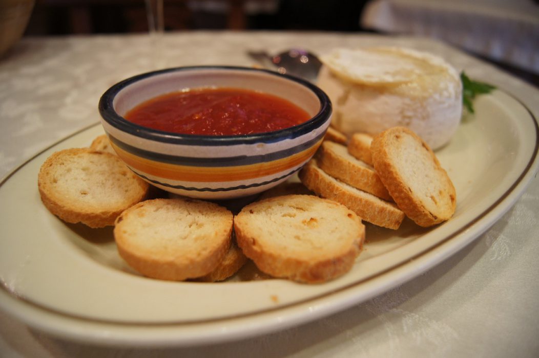 Restaurante Casa Zaca - Queso de Segovia con Mermelada de Tomate