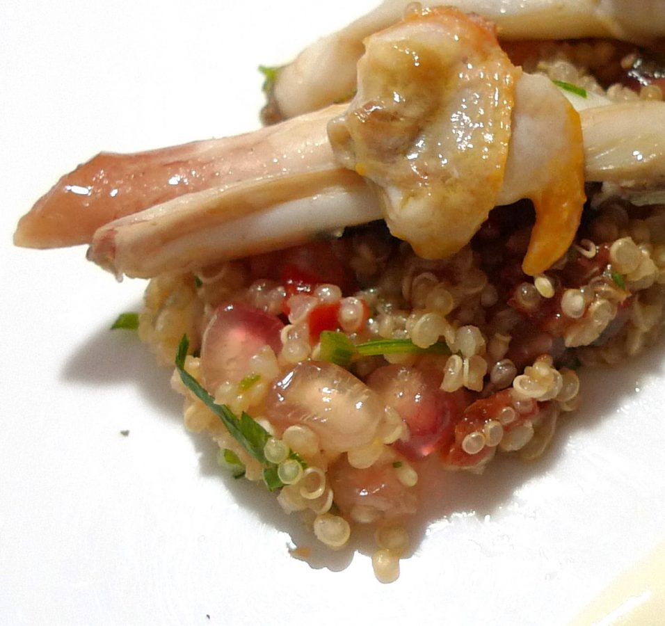 Ensalada de quinoa con granada, navajas y berberechos 4
