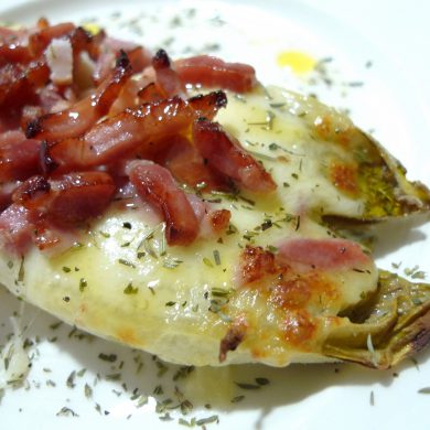 Endivias gratinadas con tocineta ahumada 1