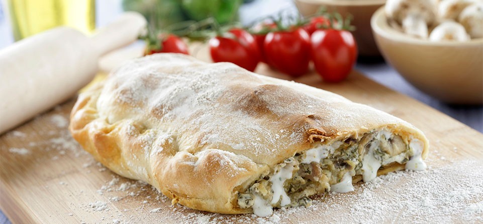 Calzone de Philadelphia, champiñón y berenjenas