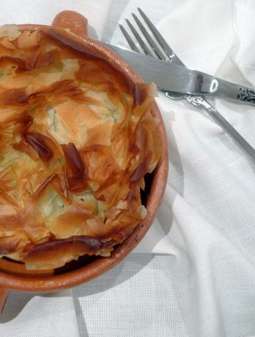 Pastel de verduras en pasta filo