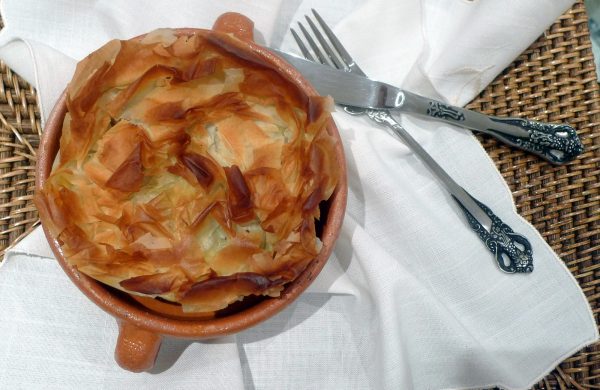 Pastel de verduras en pasta filo