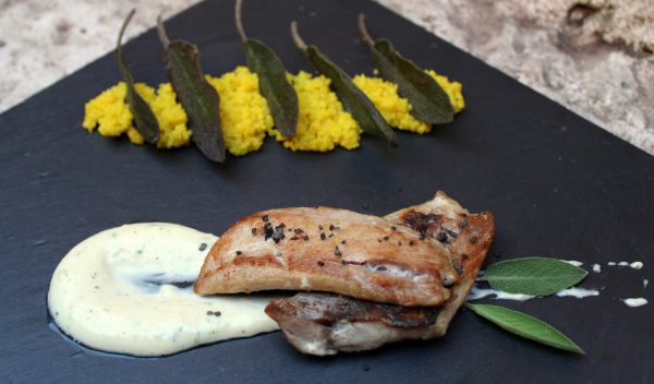 Jurel con emulsión de ajo y salvia