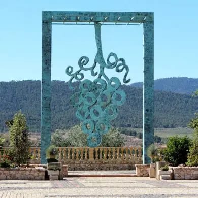 monumento al vino bodega francisco gomez