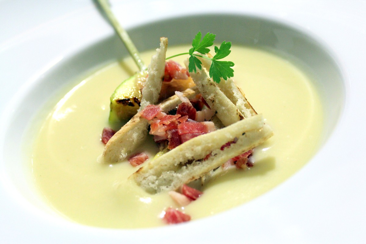 vichyssoise con brevas y jamon