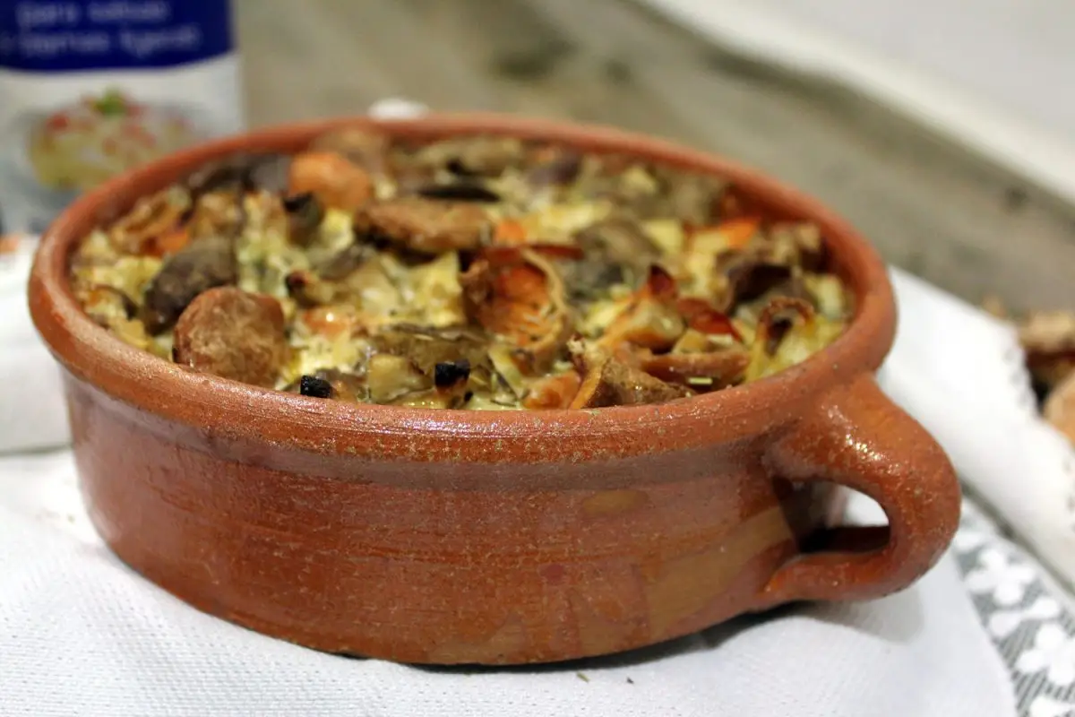 Espaguetis a la carbonara con setas Espaguetis a la carbonara con setas
